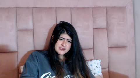 Skyler online show from June 20, 6:39 am