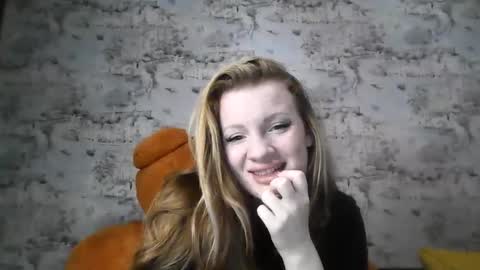 Skyler online show from December 2, 4:20 pm