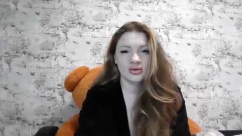 Skyler online show from February 15, 10:58 am