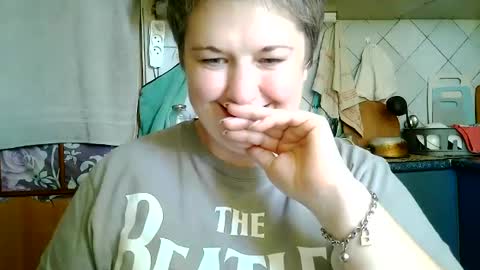Kate online show from July 25, 2:02 pm