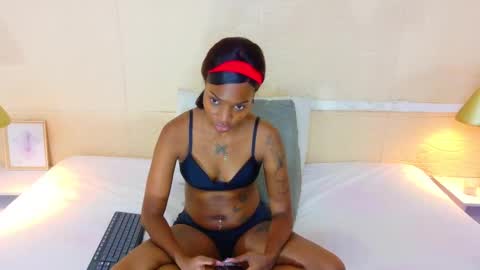 slim_chocobar18 online show from March 17, 2:32 pm