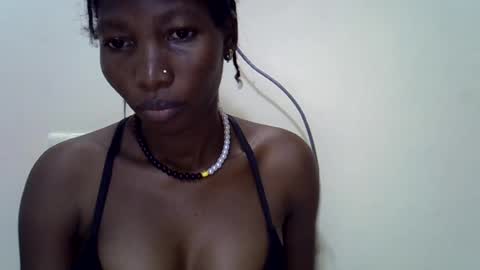 slim_kiteey online show from June 23, 7:28 am
