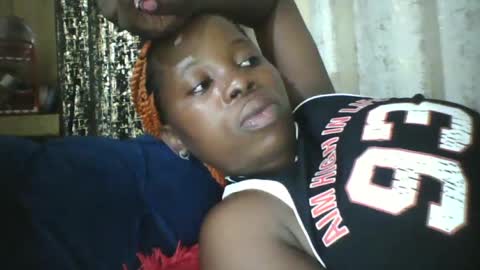 slim_petite_ebony online show from June 14, 10:32 pm