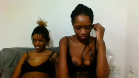 slimandthick1 online show from July 28, 11:17 am