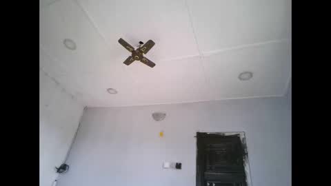 Slim online show from March 8, 8:40 am