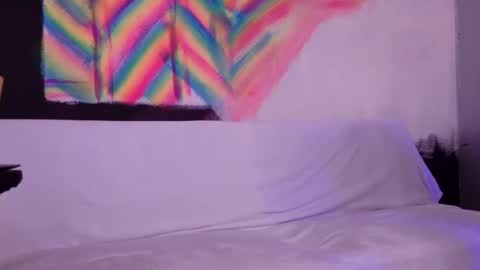 slip_inslide online show from August 4, 4:29 am
