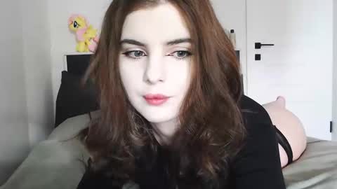 Snapshot of sloomonata chatting on October 4, 5:13 am sloomonata online show from October 4, 5:13 am