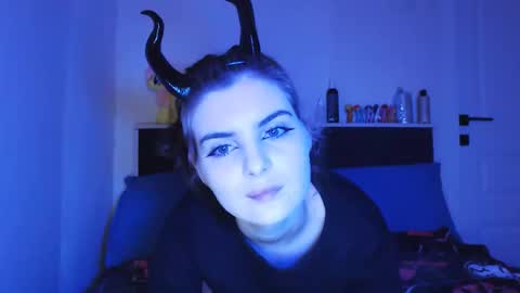 Snapshot of sloomonata chatting on October 28, 1:55 am sloomonata online show from October 28, 1:55 am