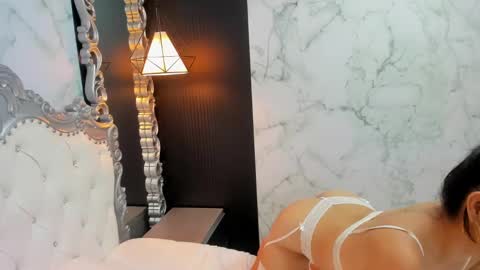 Paola  online show from October 4, 10:47 pm