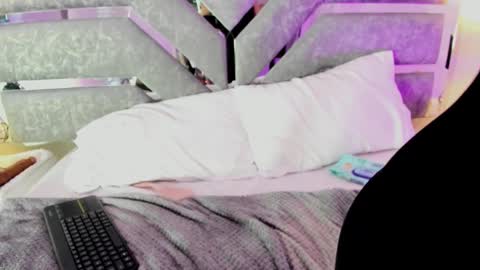 slut_milf_ online show from January 13, 8:02 pm