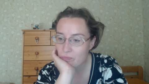 smart_rose online show from July 2, 1:50 pm