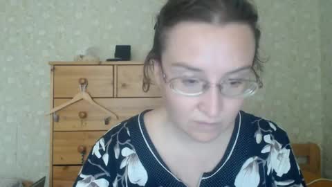 smart_rose online show from May 31, 4:02 pm