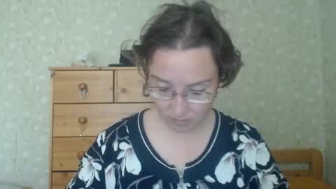 smart_rose online show from June 27, 12:22 pm