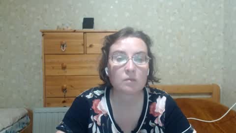 Snapshot of smart_rose chatting on September 19, 10:09 pm smart_rose online show from September 19, 10:09 pm