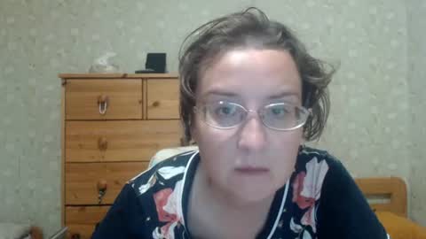 smart_rose online show from June 20, 4:43 pm