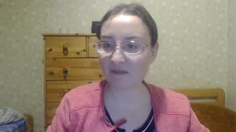 Snapshot of smart_rose chatting on February 7, 11:34 pm smart_rose online show from February 7, 11:34 pm