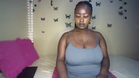 smartie online show from December 3, 3:07 am