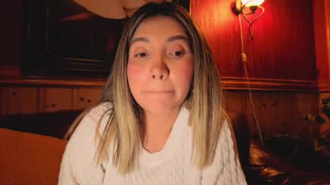 smile__1 online show from February 13, 10:55 pm