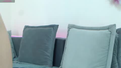 Jane online show from February 22, 7:04 pm