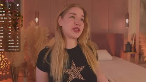 Mia online show from April 9, 6:05 am