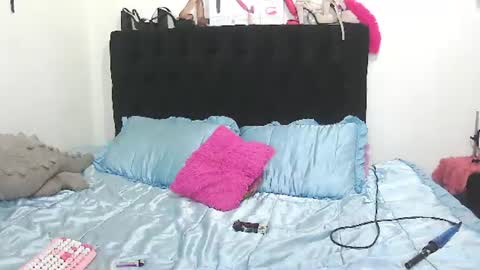 smoke_leidy_ online show from July 9, 9:11 am