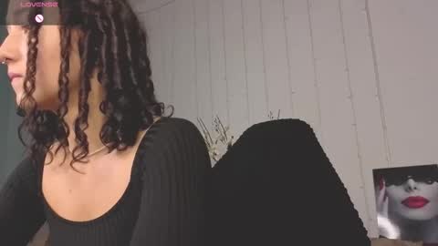 Snapshot of smoke_of_soul_ chatting on October 7, 2:43 pm Smoki online show from October 7, 2:43 pm