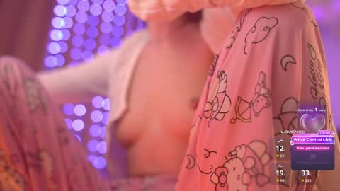 Sonja online show from March 29, 4:28 pm