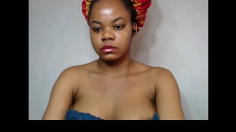 snowdrop5 online show from February 23, 11:15 am