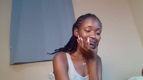 Snowie eyes online show from November 28, 12:57 am