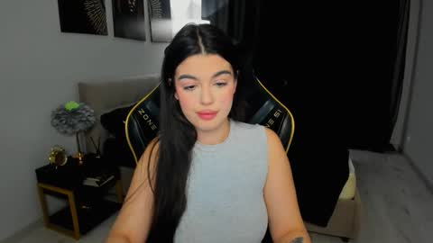 snowingwinter online show from March 26, 4:58 am