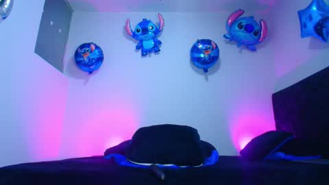 sooe online show from February 8, 5:22 am