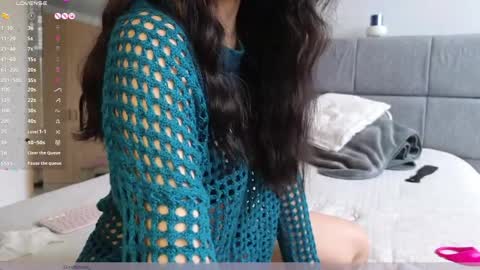 IG Soffimoon   I THANK YOU FOR LEAVING YOUR FOLLOW online show from March 31, 9:04 pm