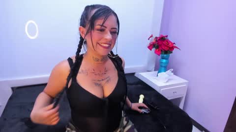 Soffy online show from October 14, 8:33 pm