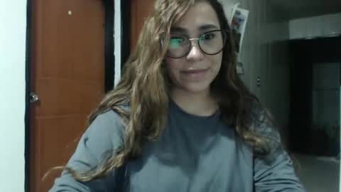 Snapshot of sofi4__ chatting on September 13, 5:59 am sofi online show from September 13, 5:59 am