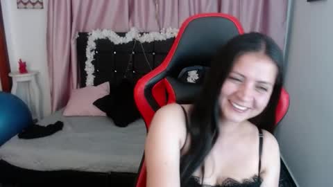 sofi_bj online show from December 2, 9:50 pm