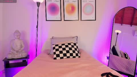 Sofi Vega online show from July 23, 12:13 pm