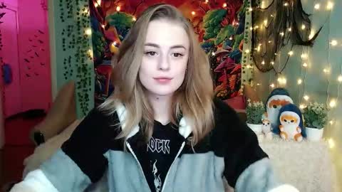 sofia_rosemary online show from December 4, 4:41 pm