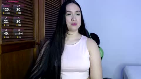 sofiaduque_26 online show from October 2, 8:58 pm