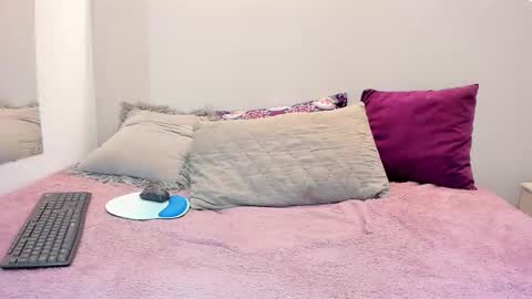 Snapshot of sofiagomez_1 chatting on October 17, 8:56 pm SOFI online show from October 17, 8:56 pm