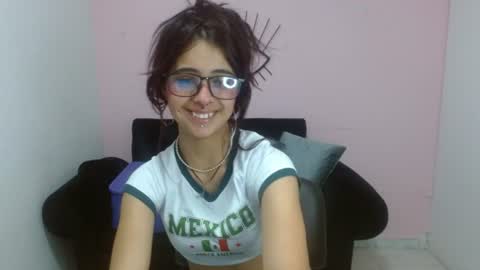 sofiasexygirl69 online show from June 22, 12:13 pm