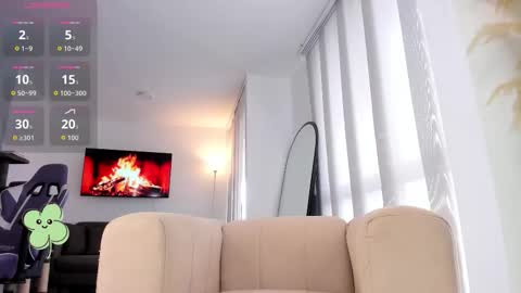 sofia wiliam   online show from March 17, 12:42 pm