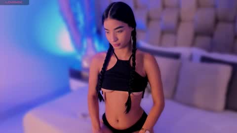  sofie  online show from December 4, 10:21 pm