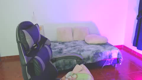 sofii__777 online show from December 1, 6:54 pm