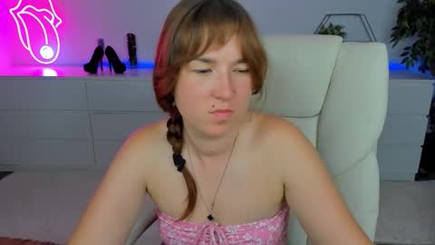 sofii_darling online show from September 9, 5:35 pm