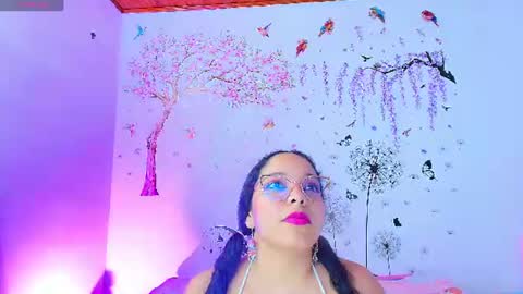  Sofa Daz  online show from June 15, 3:34 pm