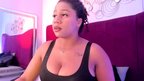 sofiifox online show from April 15, 3:07 am