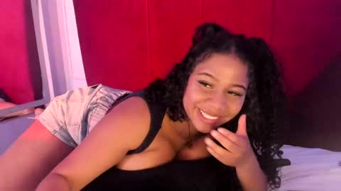 sofiifox online show from April 11, 7:45 am