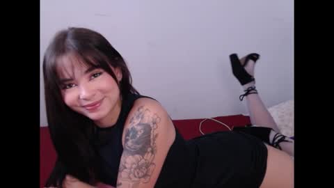 Ana  Sofia online show from November 3, 6:45 pm