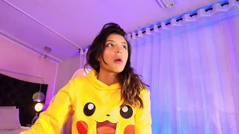 Sofi online show from February 11, 11:42 am