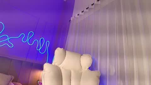 Sofi online show from March 26, 11:56 am